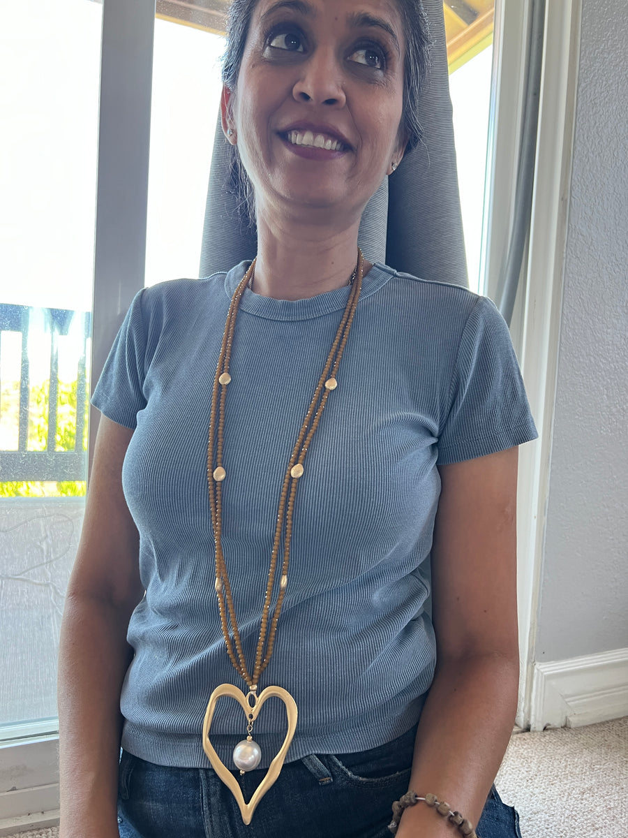 Heart and Pearl Pendant Necklace